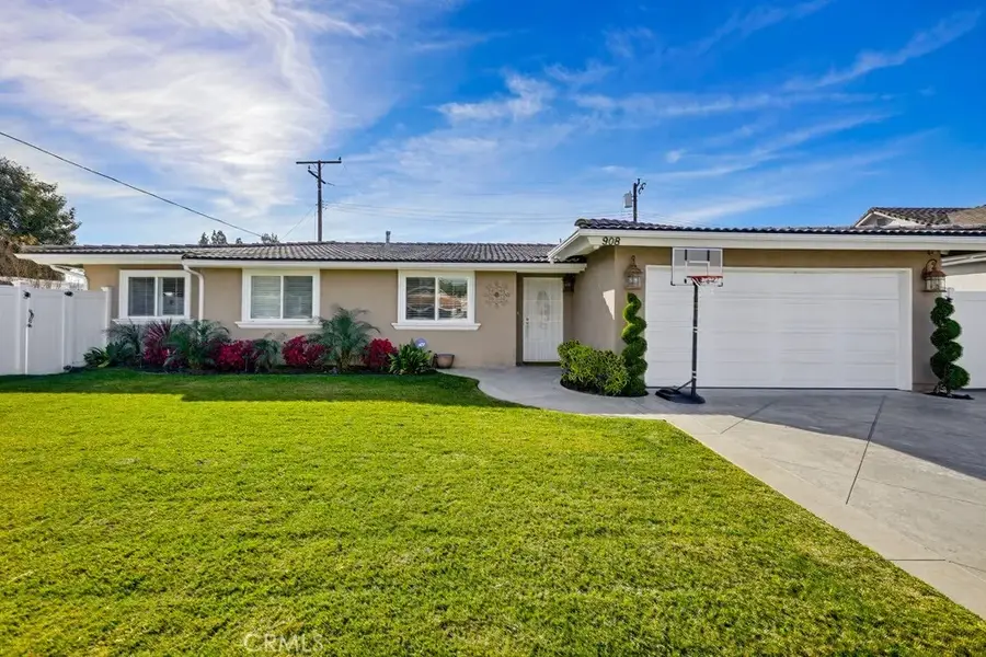 908 Tracie, Brea, CA 92821 - Image #3