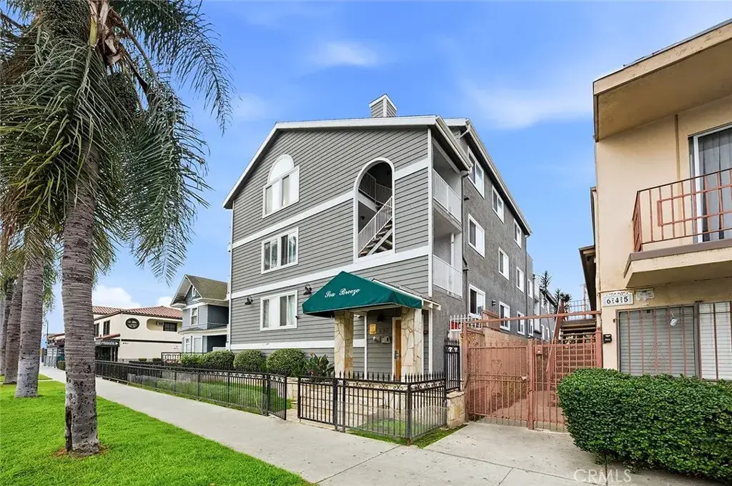 637 Atlantic #3, Long Beach, CA 90802 - Image #1