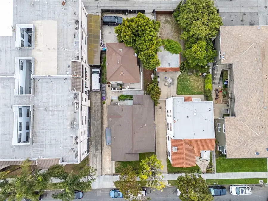 905 Gardenia, Long Beach, CA 90813 - Image #3