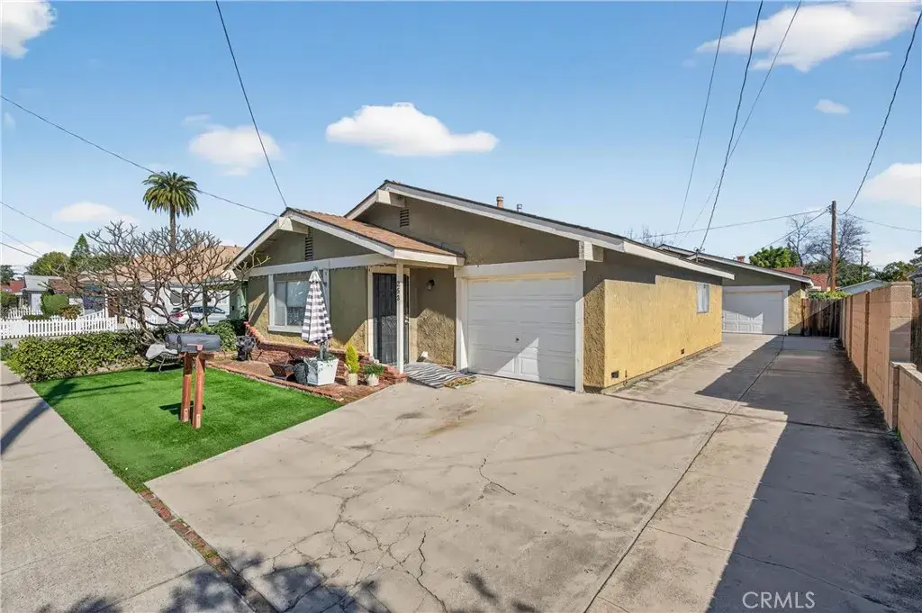 253 N Center, Orange, CA 92866 - Image #1
