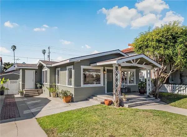 243 Ximeno Avenue, Long Beach, CA 90803
