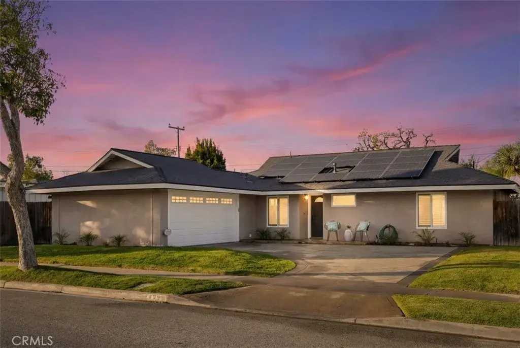 832 Presidio, Costa Mesa, CA 92626 - Image #1