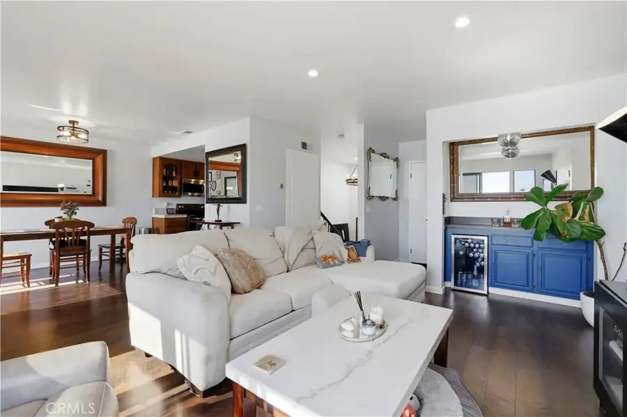 2123 Temple Avenue, Signal Hill, CA 90755 - Image #3