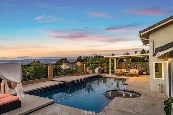 6691 E Smokewood, Anaheim Hills, CA 92807