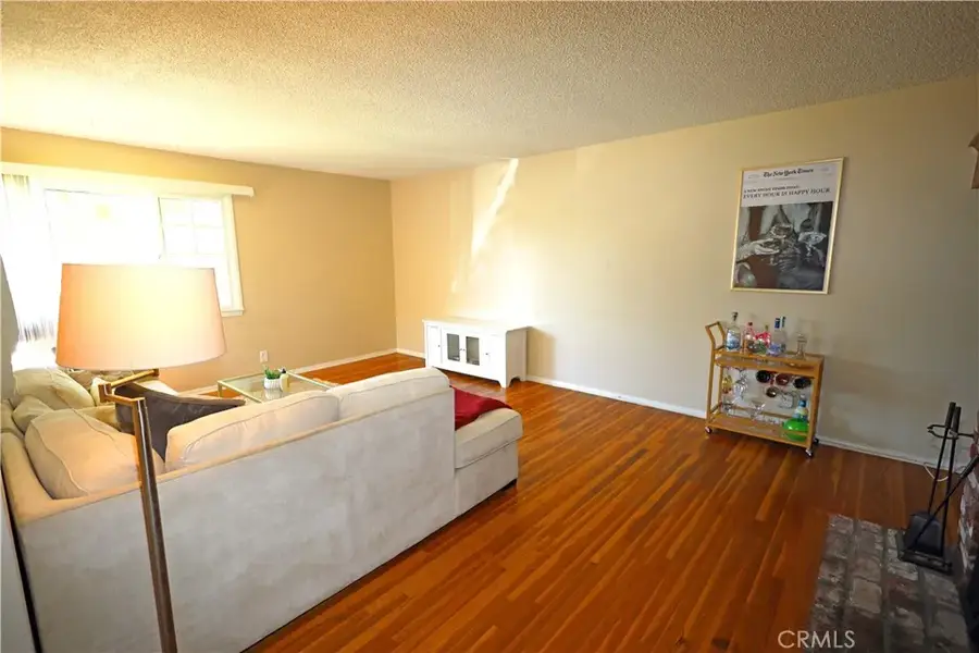 622 E Lomita, Orange, CA 92867 - Image #3