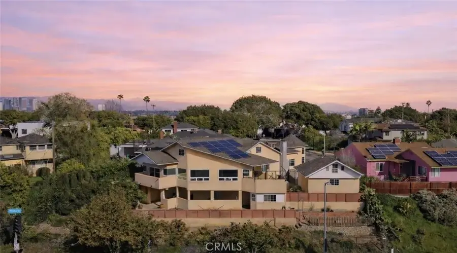 12317 Navy Street, Los Angeles, CA 90066 - Image #2