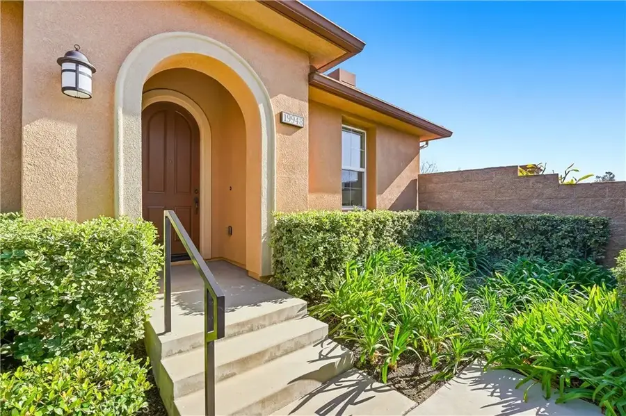 19948 Villa Medici, Yorba Linda, CA 92886 - Image #2