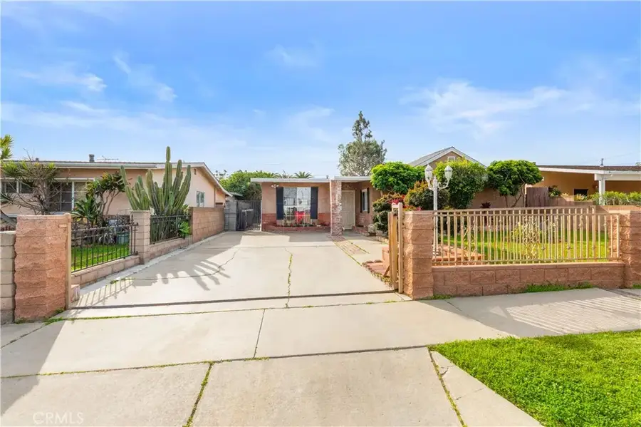 208 W 234th, Carson, CA 90745 - Image #3