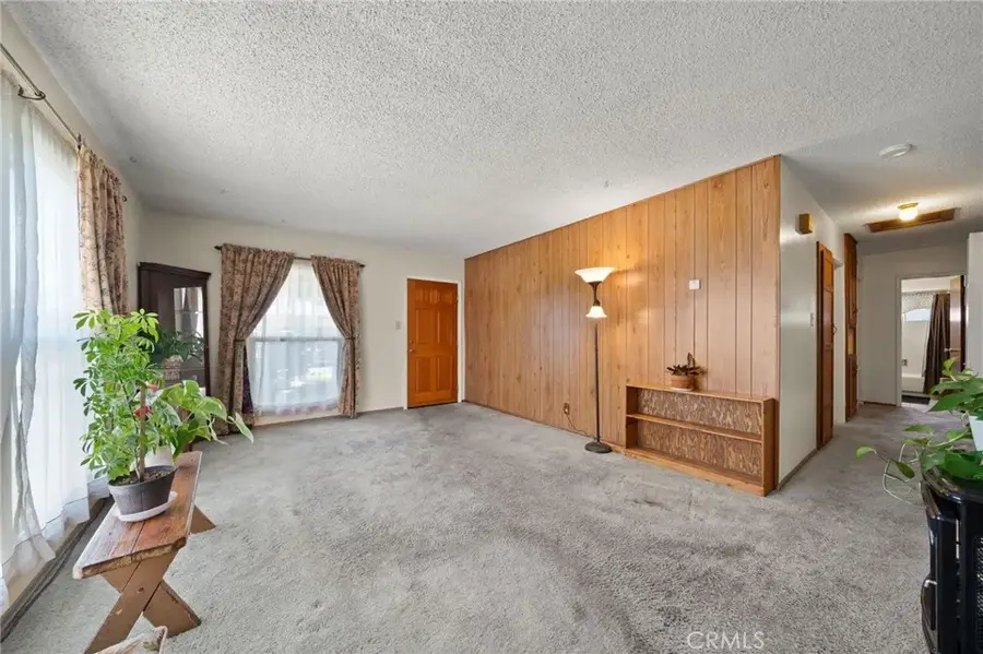 2553 W West Glenoaks Avenue, Anaheim, CA 92801 - #3