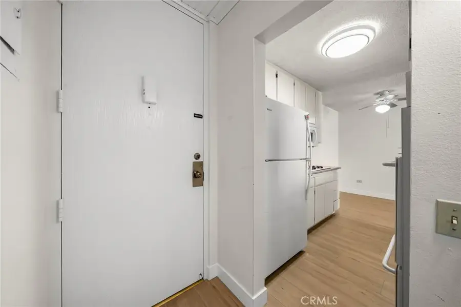 421 S La Fayette Park Place #726, Los Angeles, CA 90057 - #3