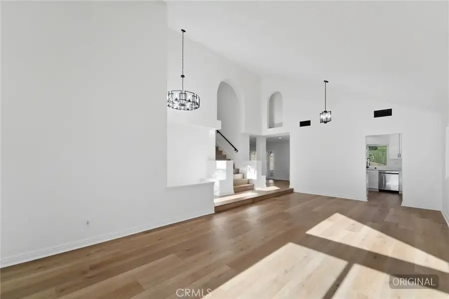 13047 Garris, Granada Hills, CA 91344 - #2