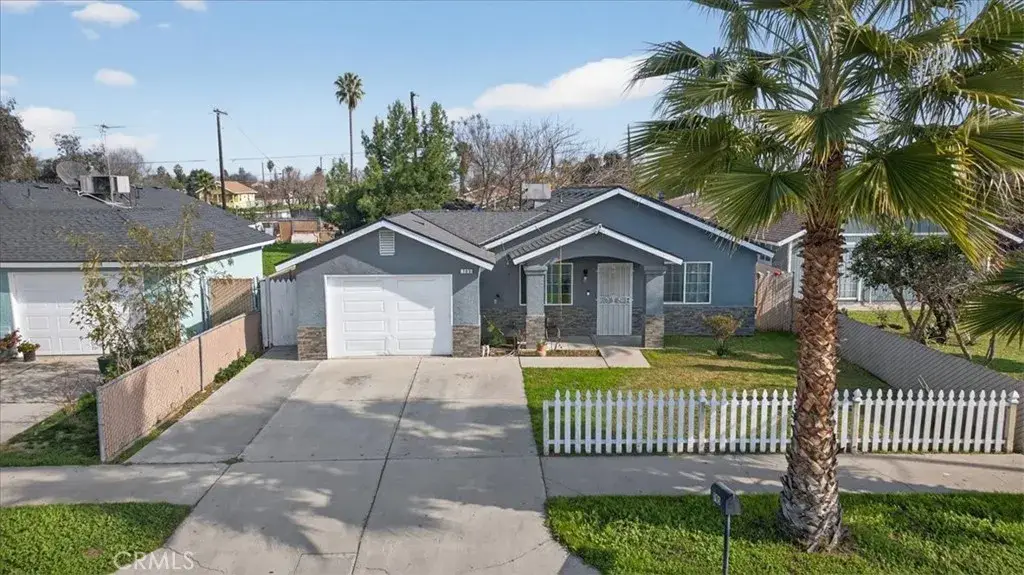 705 S C, Madera, CA 93638 - #1