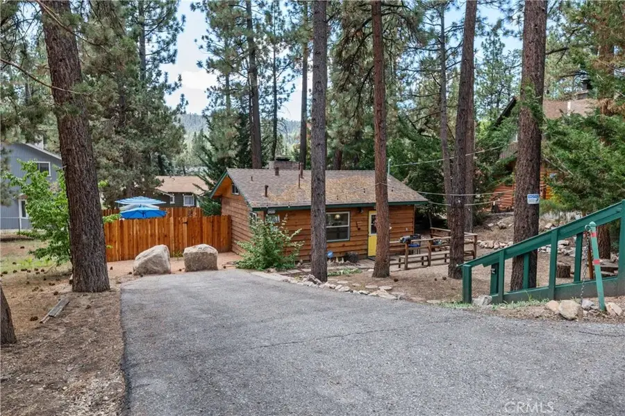 42955 Encino, Big Bear Lake, CA 92315 - Image #2
