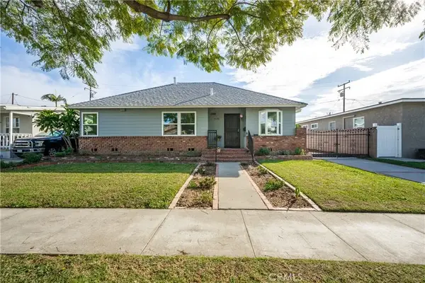 3120 San Anseline, Long Beach, CA 90808