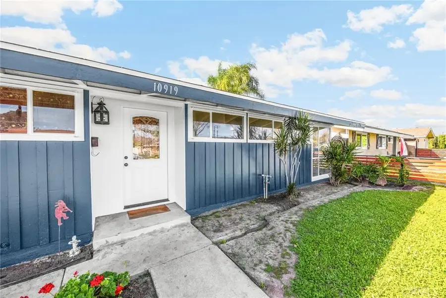 10919 1st, Whittier, CA 90603 - #3