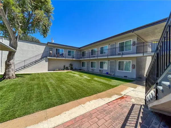 925 South Malden, Fullerton, CA 92832