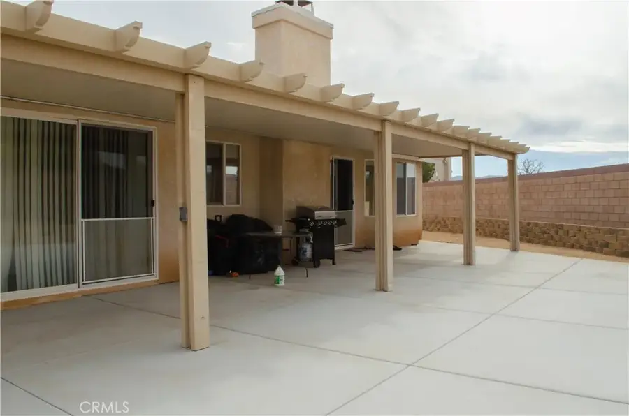 13250 Ivanpah Road, Apple Valley, CA 92308 - Image #3