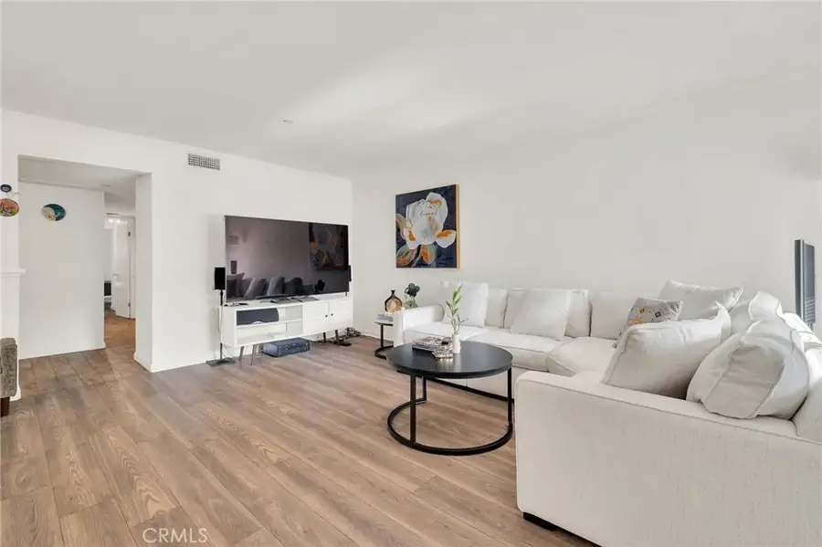 300 E Chestnut, Santa Ana, CA 92701 - #2