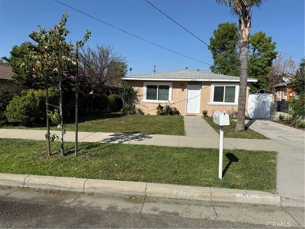 2315 11th Street, Riverside, CA 92507 - #1