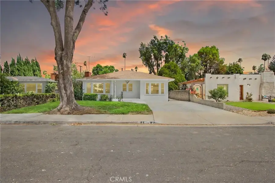 4061 Maplewood Pl, Riverside, CA 92506 - #3