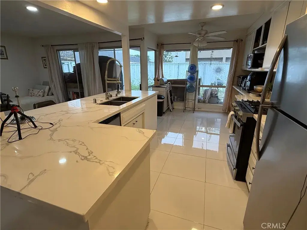 919 Glencliff Street, La Habra, CA 90631 - #1