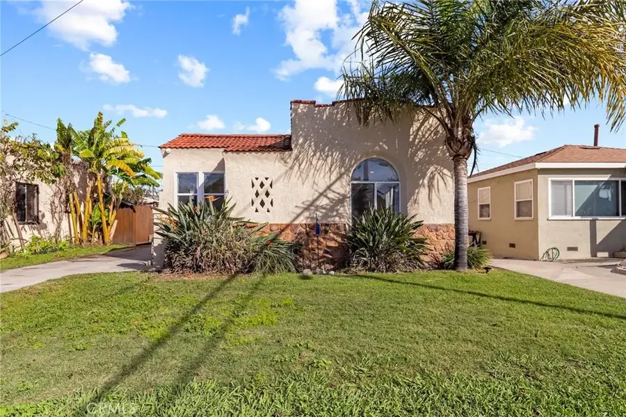 1615 E 59th Street, Long Beach, CA 90805 - #2