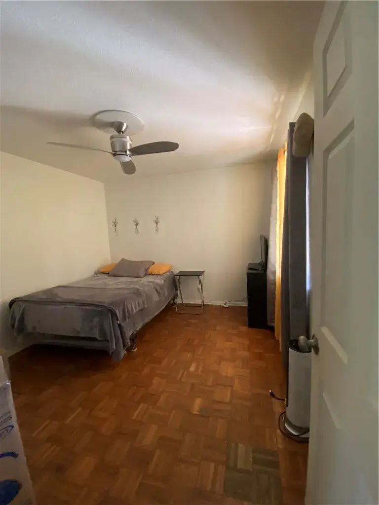 301 W Parkwood, La Habra, CA 90631 - #2