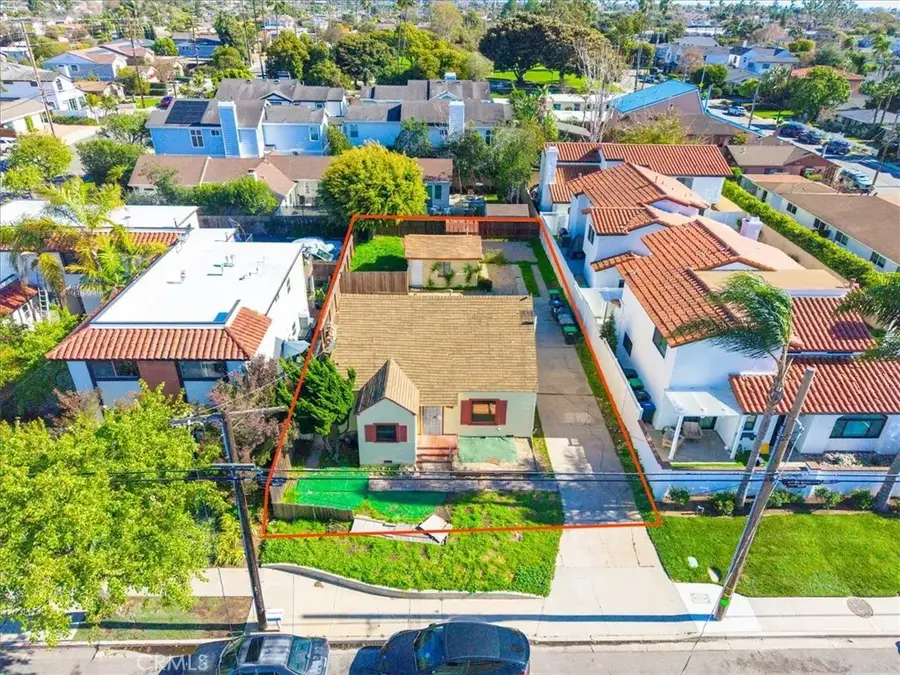 1586 Orange, Costa Mesa, CA 92627 - #3