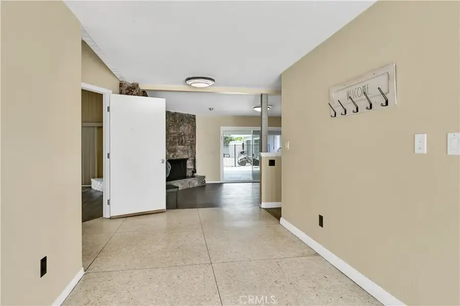 2550 W Rowland Avenue, Anaheim, CA 92804 - #3