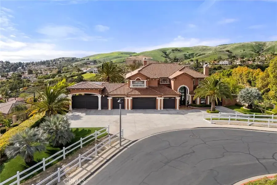 3991 Hollow Ridge Ct, Yorba Linda, CA 92887 - #2