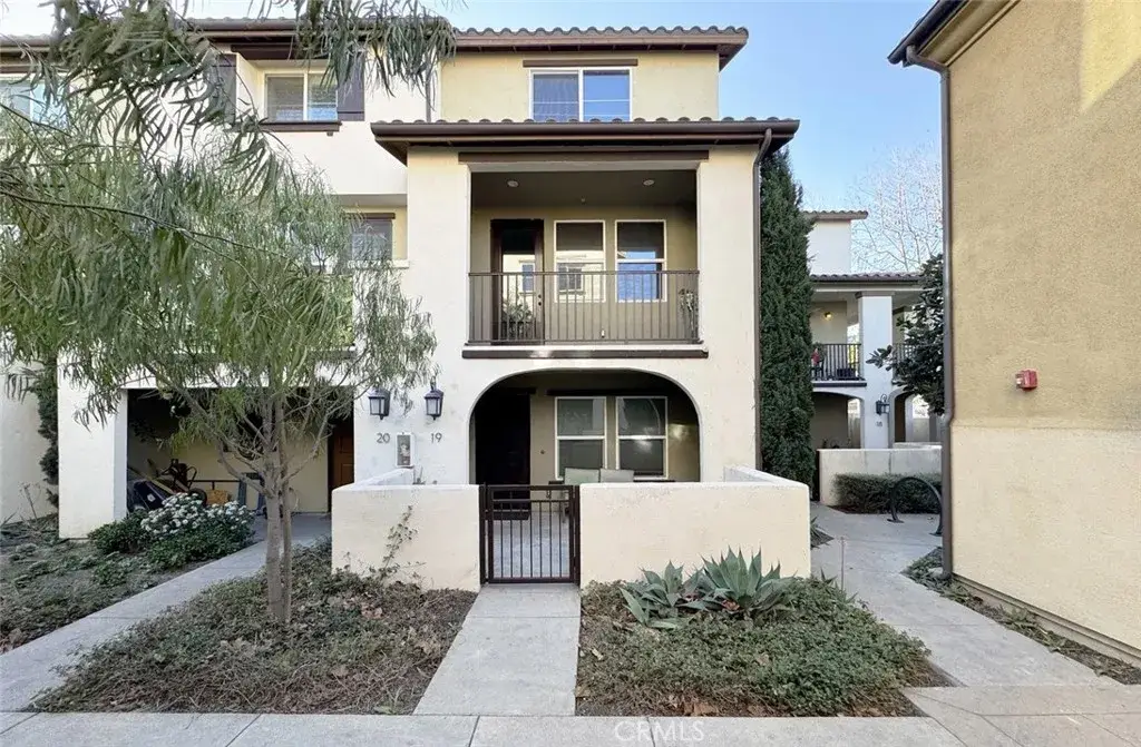 1530 W 1st #19, Santa Ana, CA 92703 - #1