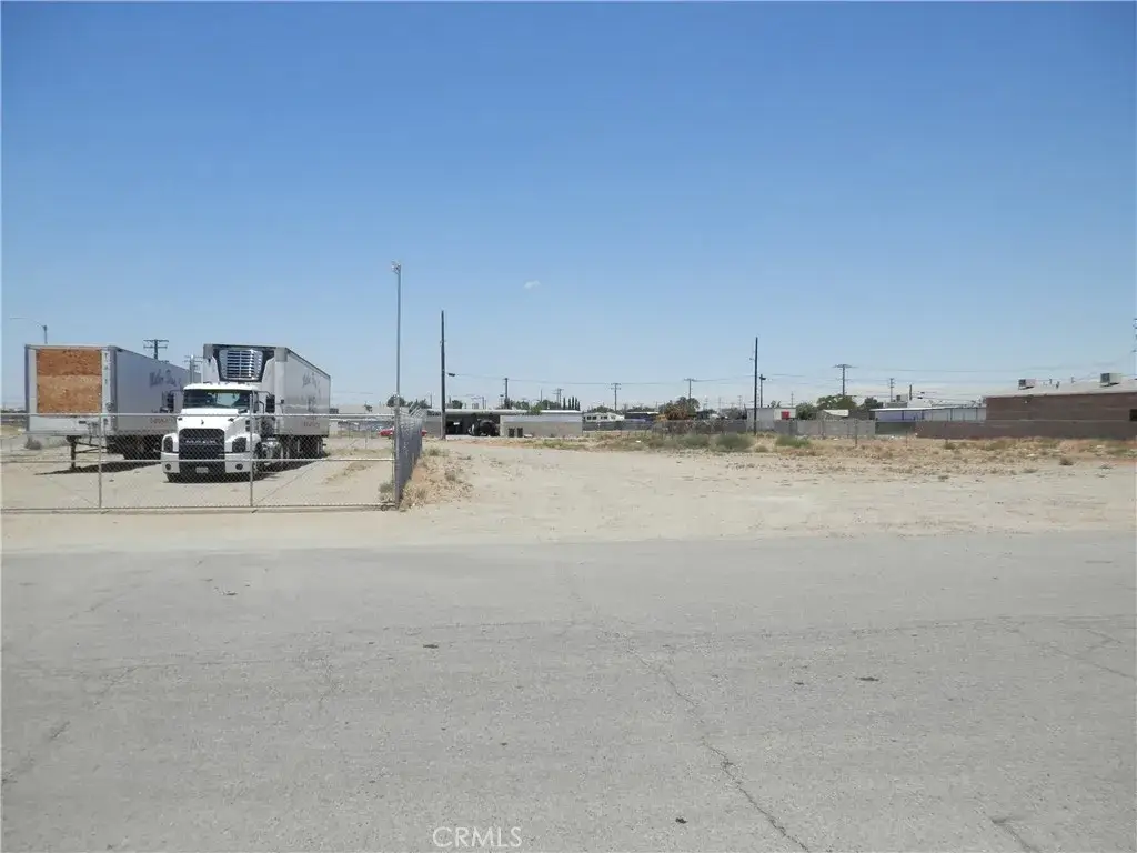 0 W. Norberry, Lancaster, CA 93535 - #1