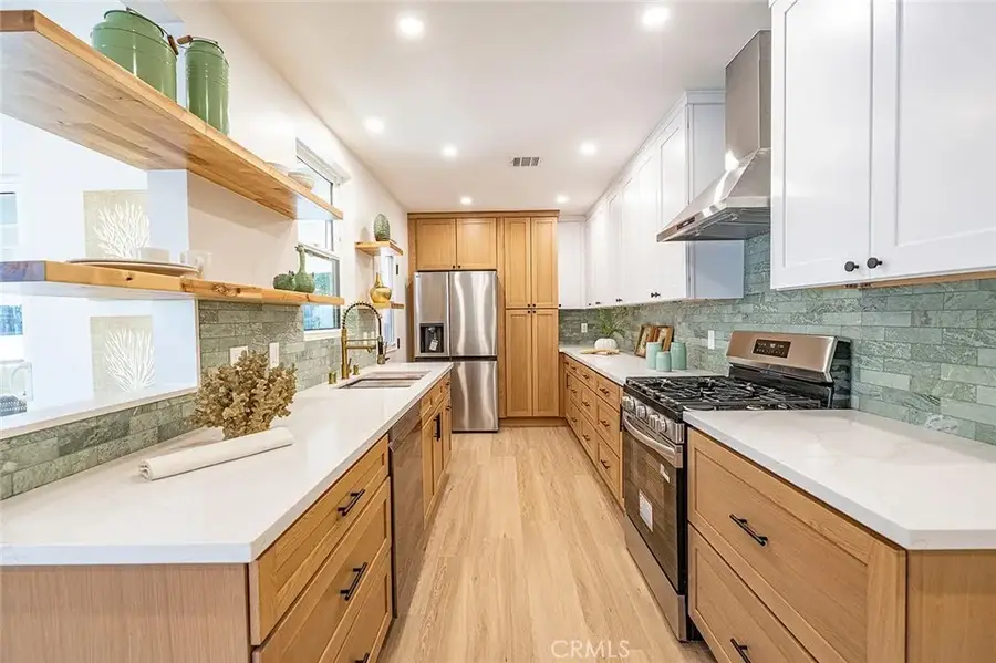 8048 Wentworth Street, Sunland, CA 91040 - #3