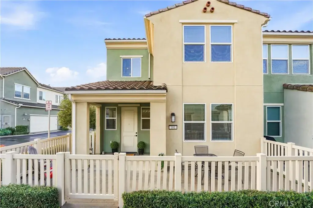 3945 Lavine Way #101, Corona, CA 92883 - #1