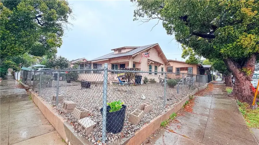 2623 W 30th, Los Angeles, CA 90018 - #3