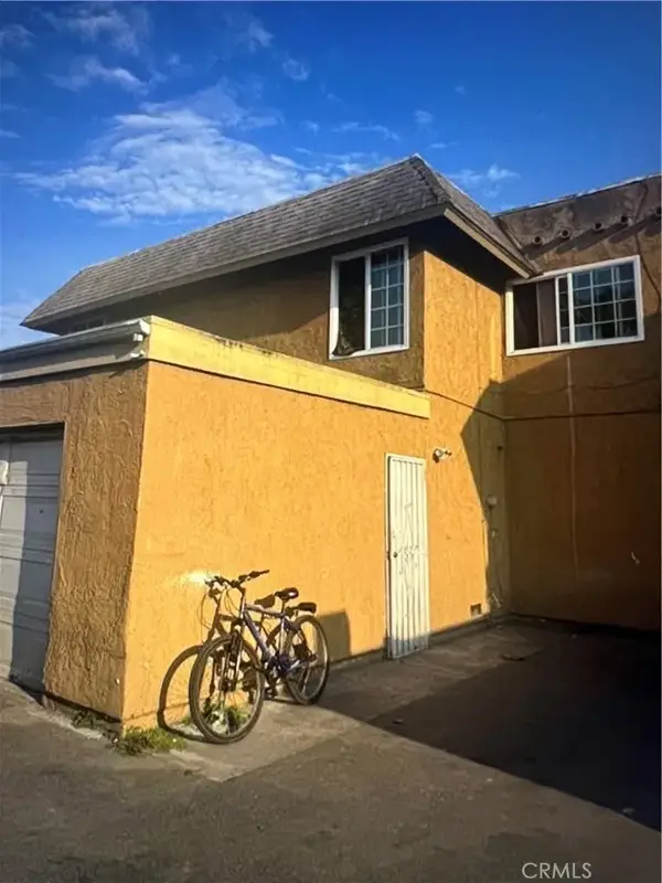 1321 S Standard #D, Santa Ana, CA 92707