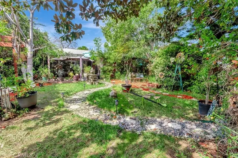 2310 Poinsettia, Santa Ana, CA 92706 - #2