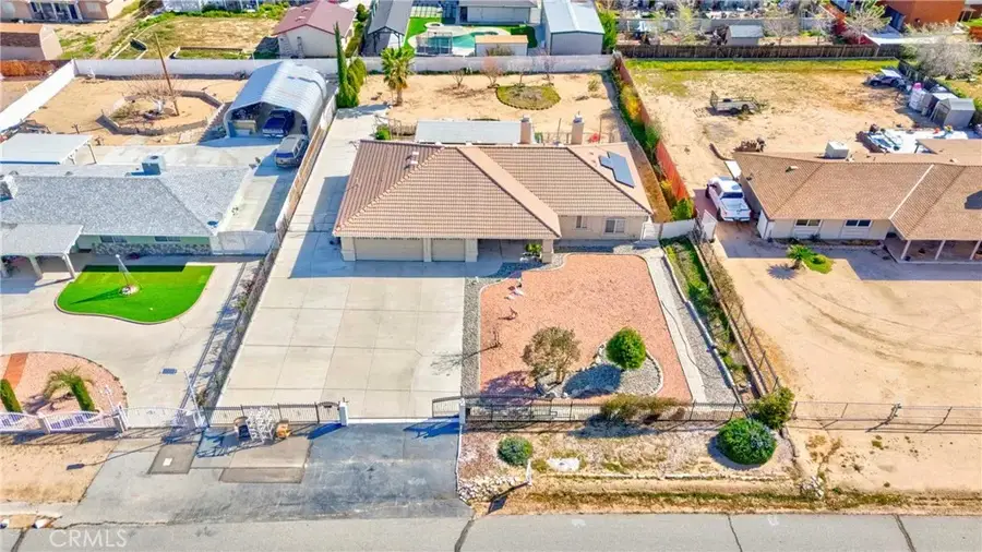 7841 Corona, Hesperia, CA 92345 - #3