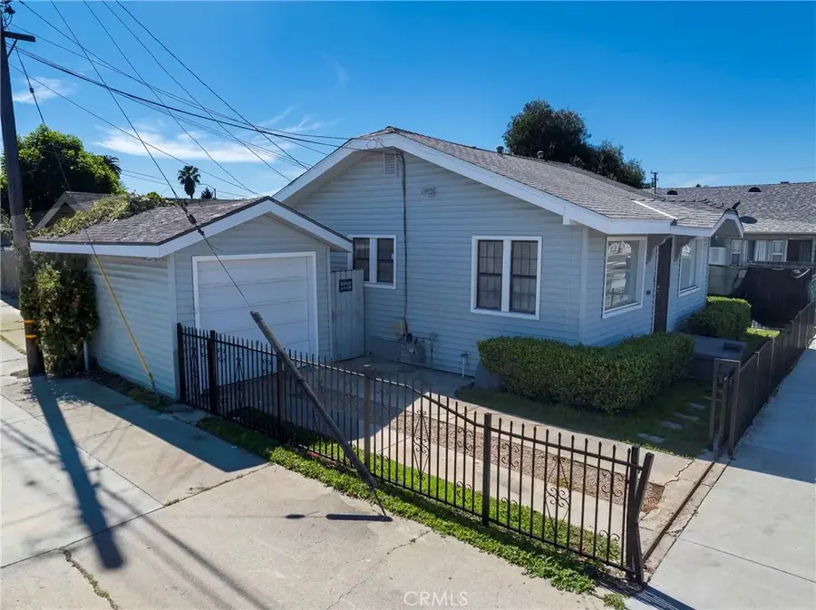 2416 E 10th, Long Beach, CA 90804 - #2