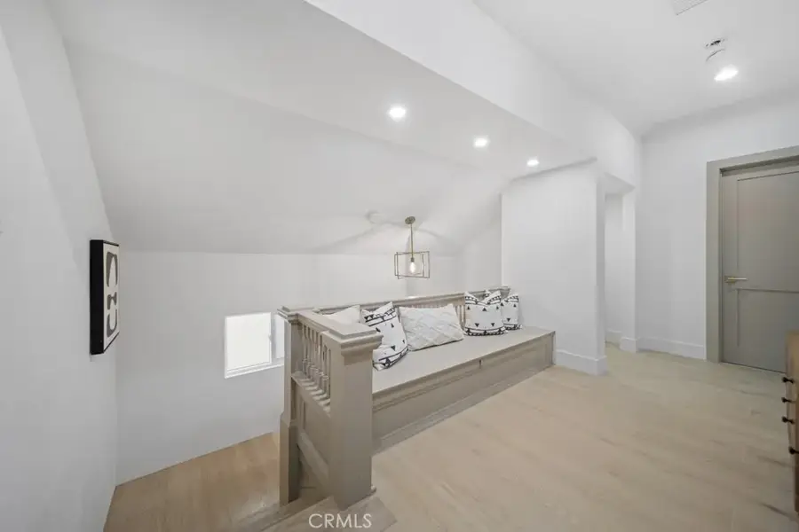 1676 W 24th, Los Angeles, CA 90007 - #2