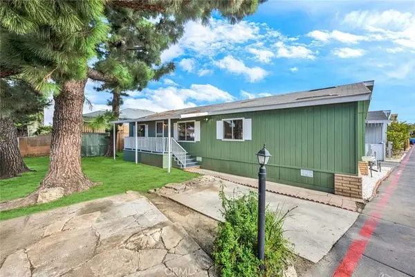 16600 Downey #60, Paramount, CA 90723