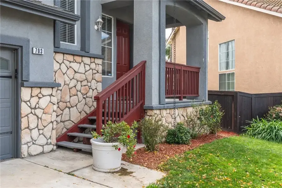703 Allen, Corona, CA 92879 - #2