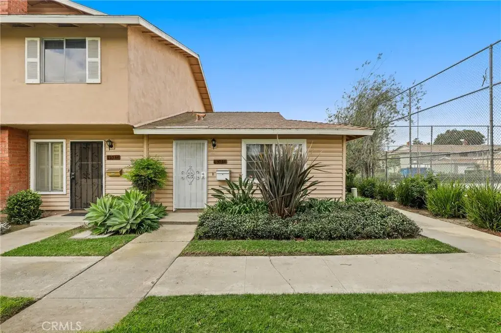15940 Silvertip Court, Fountain Valley, CA 92708 - #1