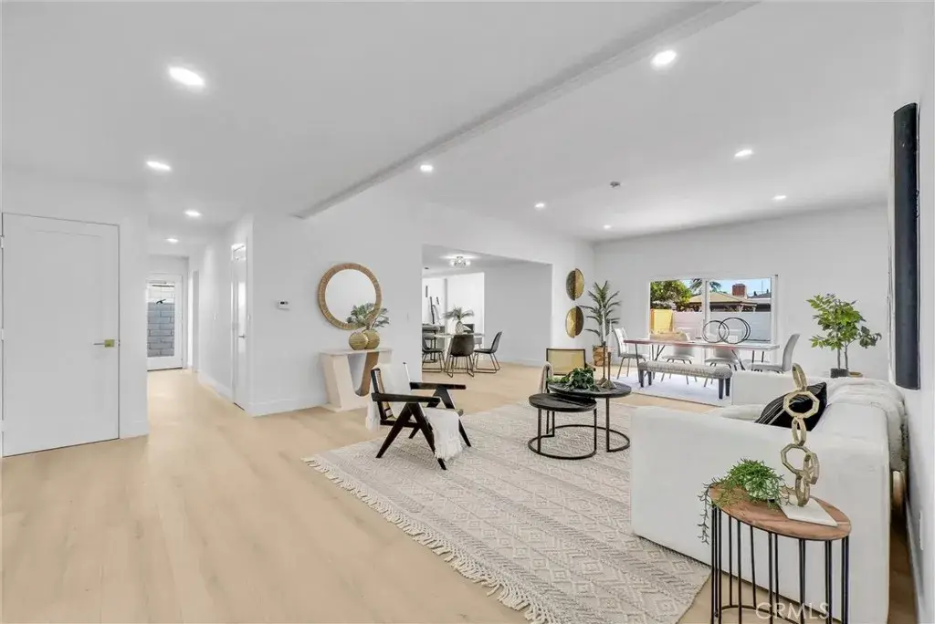 13682 Carroll, Tustin, CA 92780 - #1