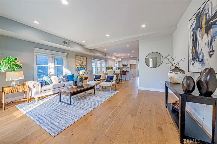 1226 Meadowbrook, Los Angeles, CA 90019 - #3