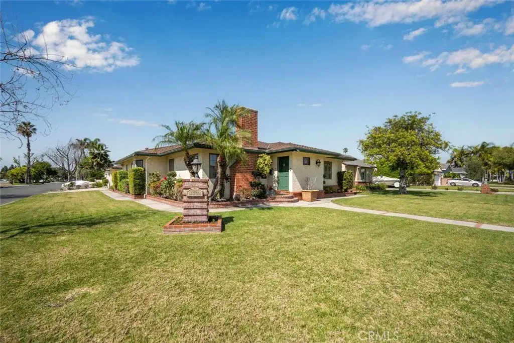 10253 Hopeland, Downey, CA 90241 - #1