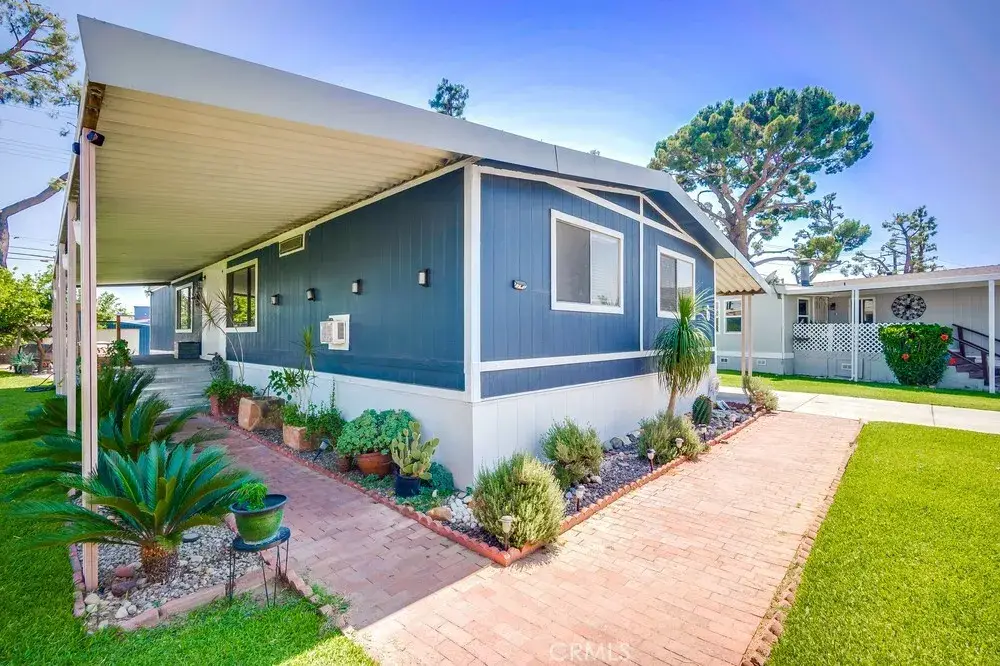 17400 Valley Blvd, Fontana, CA 92335 - #1