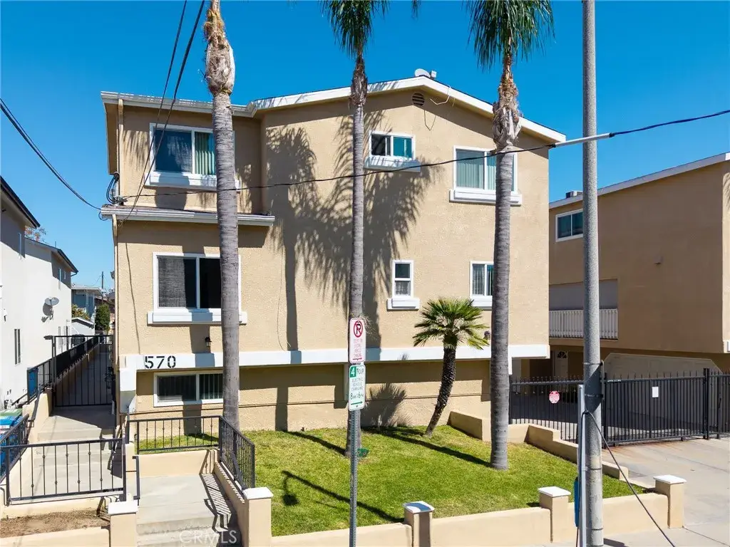 570 W 14th #4, San Pedro, CA 90731 - #1