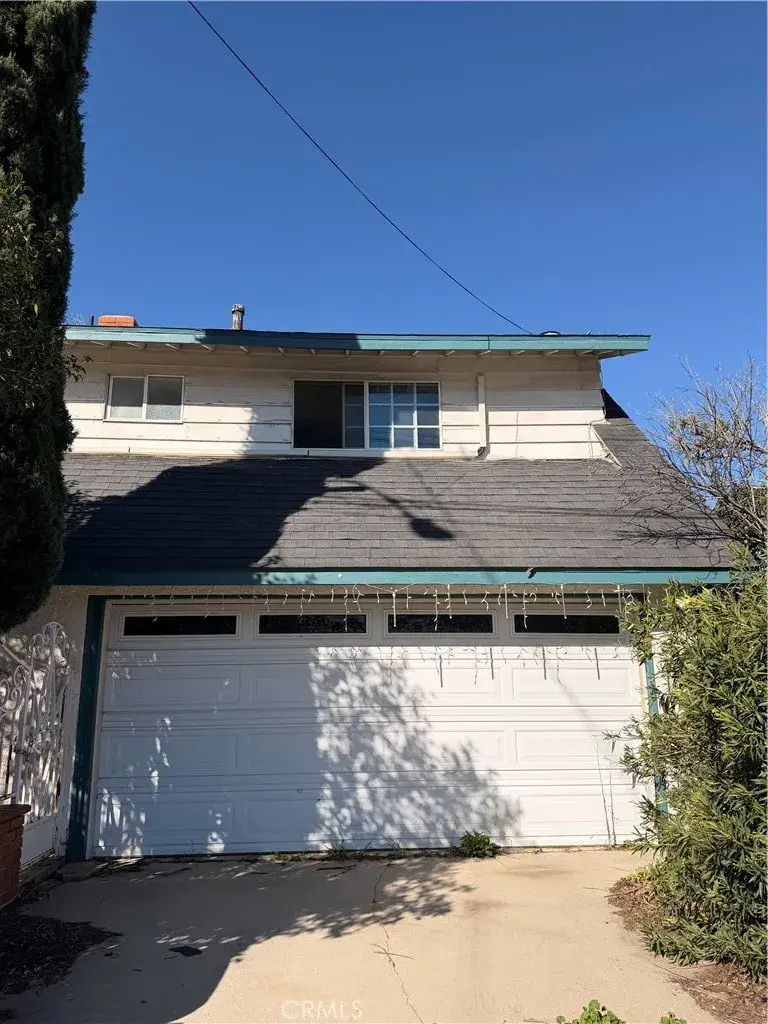 25219 Vermont, Newhall, CA 91321 - #1