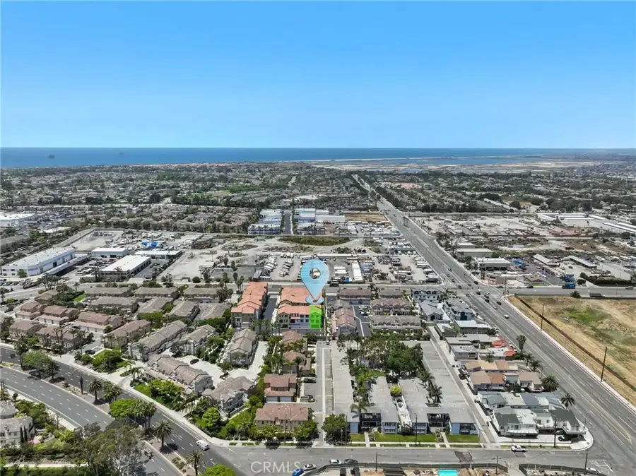 19101 Bluewave Court, Huntington Beach, CA 92648 - #3